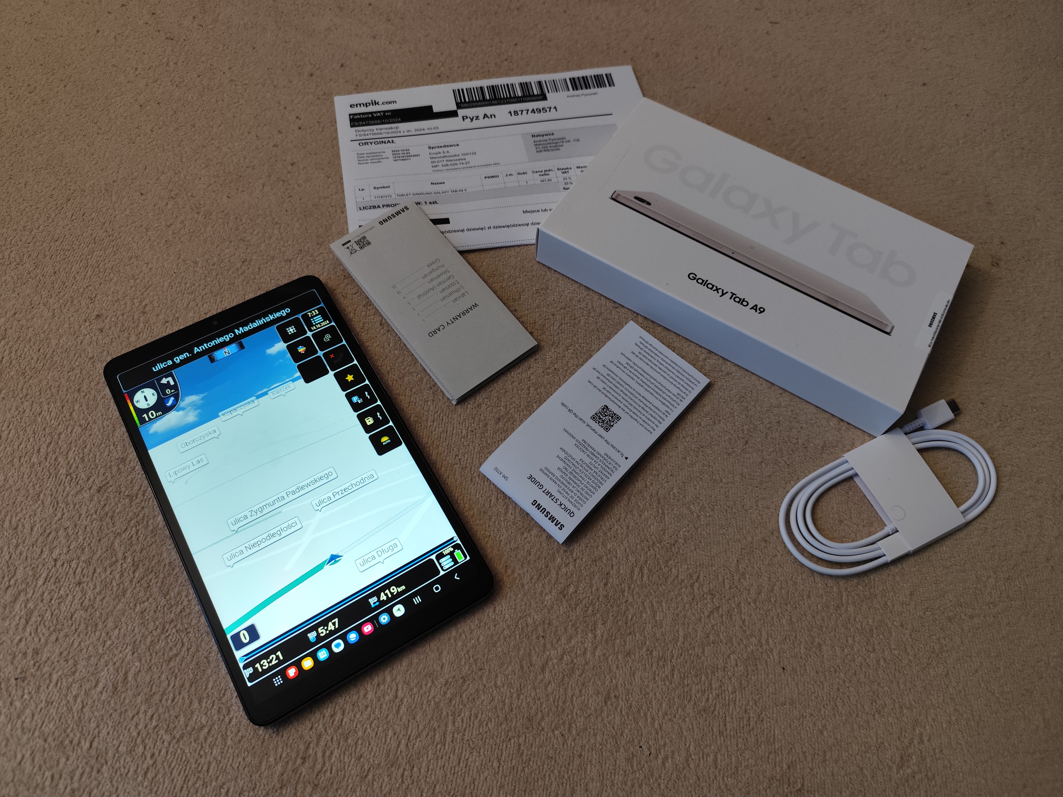 Samsung a9 4/64 plus aplikacje nawigacyjne