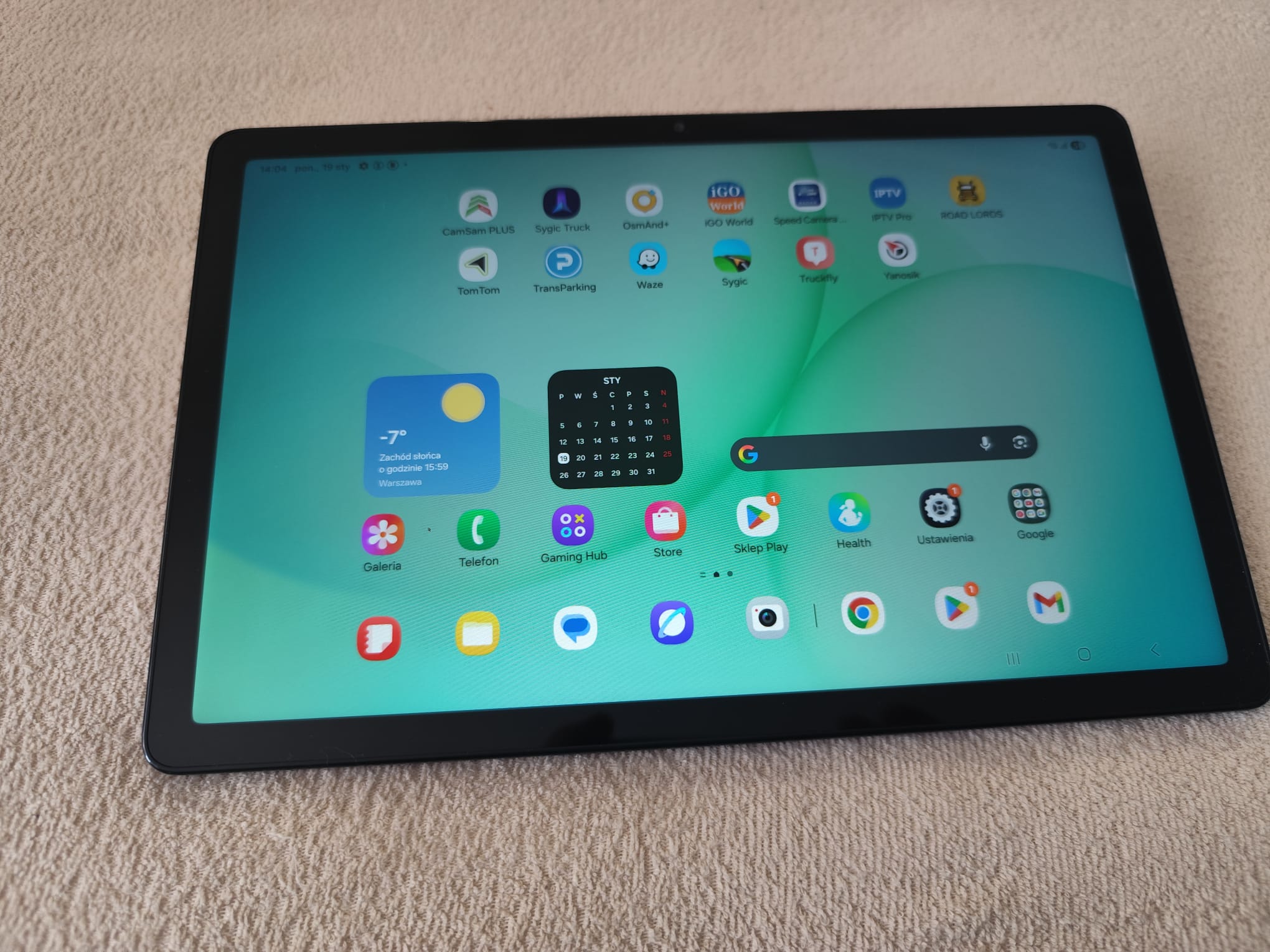 Samsung a9 4/64 plus aplikacje nawigacyjne